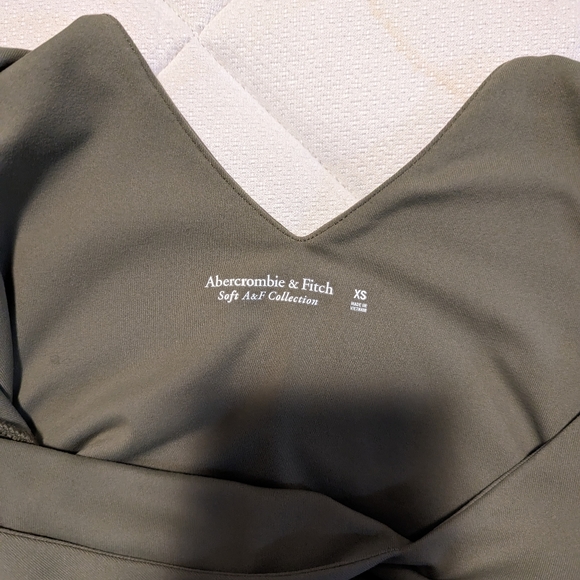 Abrocrombie body suit - Picture 2 of 3